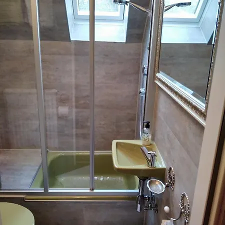 Gaestezimmer Neumair